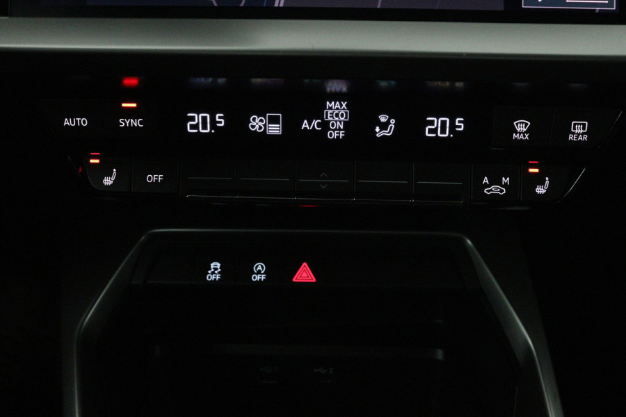 Audi A3 Limousine 35 TFSI edition one (STOELVERWARMING, ACHTERUITRIJCAMERA, CRUISE CONTROL ADAPTIEF, PARKEERSENSOREN)