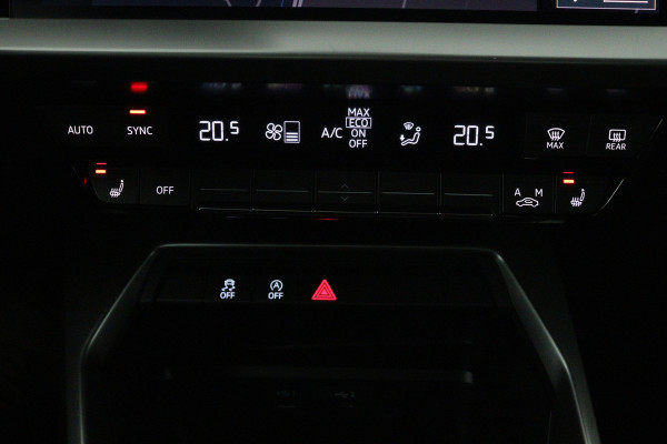 Audi A3 Limousine 35 TFSI edition one (STOELVERWARMING, ACHTERUITRIJCAMERA, CRUISE CONTROL ADAPTIEF, PARKEERSENSOREN)