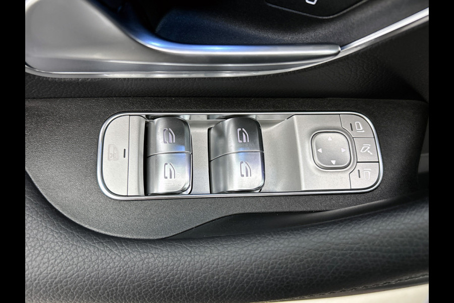 Mercedes-Benz GLE 400 e 4MATIC AMG Plug-In Hybride AMG Line | Night Pakket | Panoramadak | 	Head-up-Display | Trekhaak | AC en DC Laden | Distronic. Inclusief 24 maanden MB Certified garantie voor Europa.