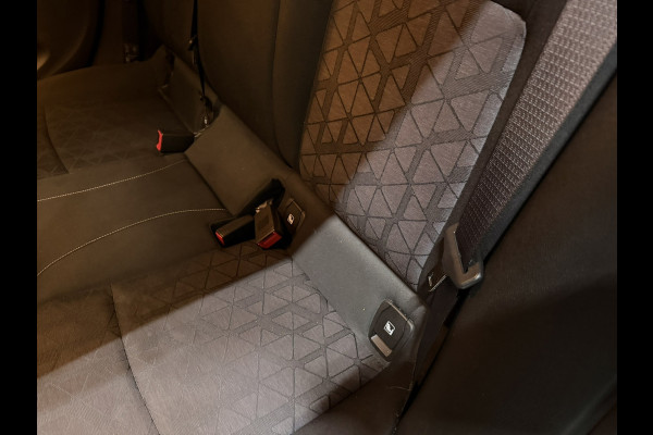 Opel Astra 1.0 Turbo 120 Jaar Edition NAP Garantie Afn. Trekhaak Cruise Navi Airco Led Rijklaar