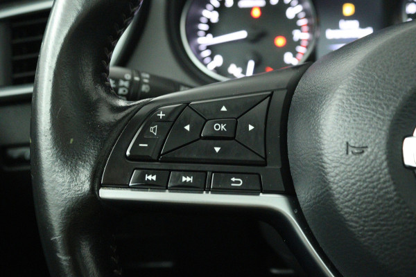 Nissan QASHQAI 1.2 Tekna + (PANORAMADAK, TREKHAAK, CAMERA, STOELVERWARMING, ELEKTR STOELEN, PARKEERSENSOREN)