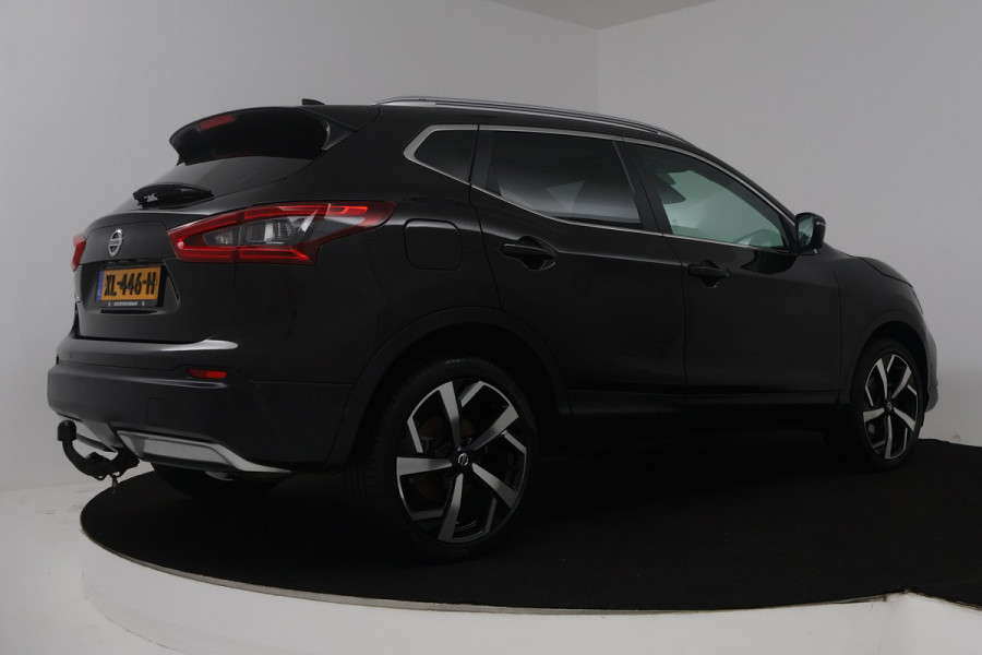 Nissan QASHQAI 1.2 Tekna + (PANORAMADAK, TREKHAAK, CAMERA, STOELVERWARMING, ELEKTR STOELEN, PARKEERSENSOREN)