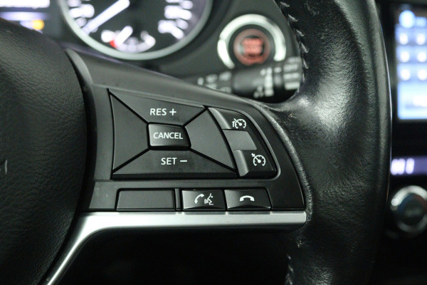 Nissan QASHQAI 1.2 Tekna + (PANORAMADAK, TREKHAAK, CAMERA, STOELVERWARMING, ELEKTR STOELEN, PARKEERSENSOREN)