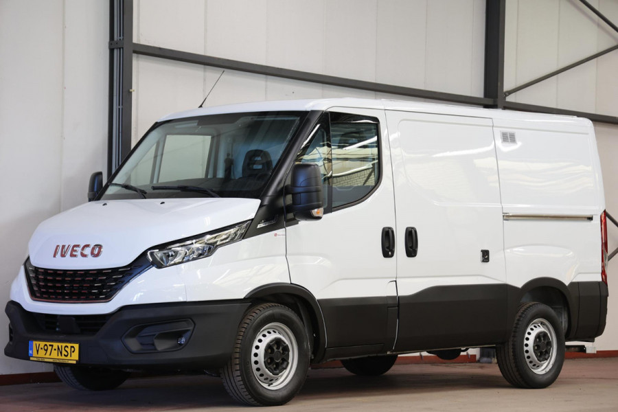 Iveco Daily 35S16V 2.3 L1H1 AUTOMAAT 160PK 3500KG TREKVERMOGEN