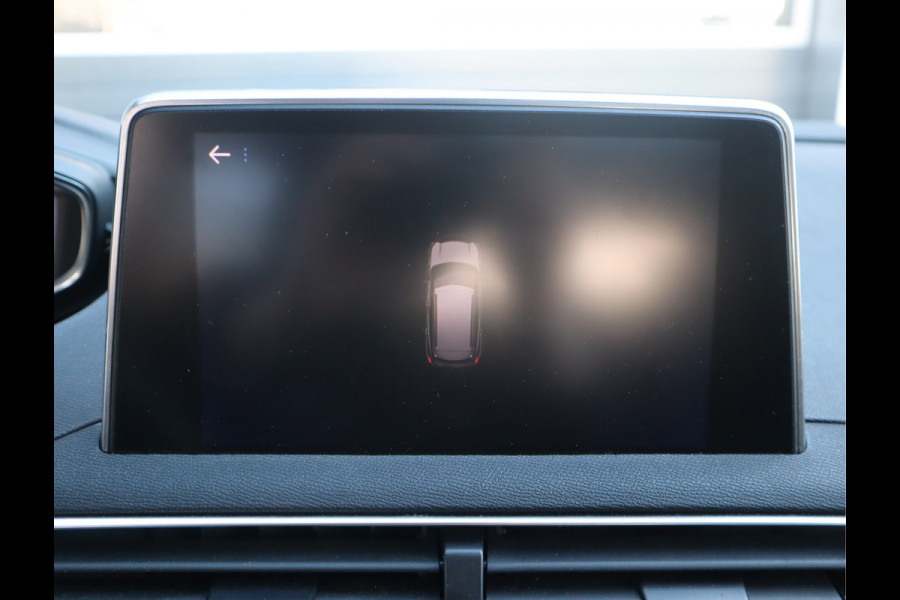 Peugeot 3008 1.2 PureTech Allure Nieuwe D-riem/ All-season banden/ Keurige auto