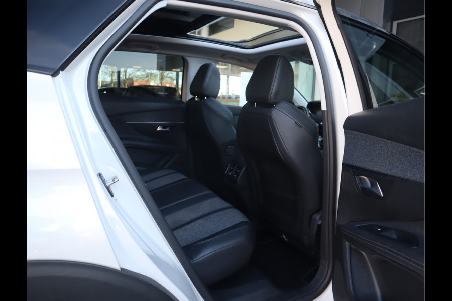 Peugeot 3008 1.2 PureTech Allure Nieuwe D-riem/ All-season banden/ Keurige auto