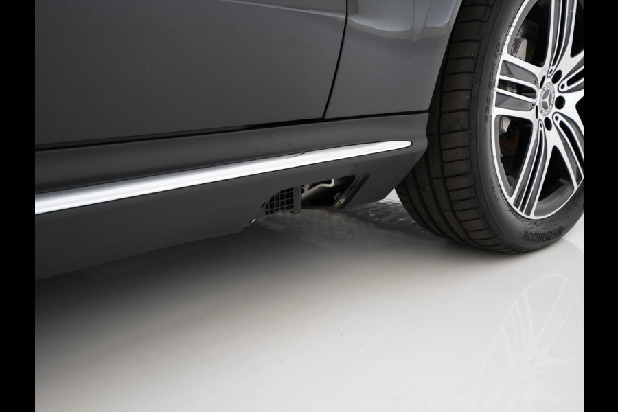 Mercedes-Benz EQC 400 4MATIC Business Solution Luxury 80 kWh {SOH-89%} (INCL.BTW) Aut.*LEATHER | FULL-LED | DISTRONIC | BLINDSPOT | HEATED-COMFORTSEATS | DIGI-WIDESCREEN | DAB+ | KEYLESS | AMBIENTLIGHT | NAVI-FULLMAP | ECC | PRIVACY-GLASS | PDC | 20''ALU*