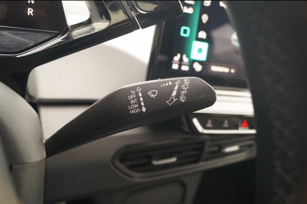 Volkswagen ID.3 First Plus 58kWh -SOH91%-NAVI-ECC-PDC-