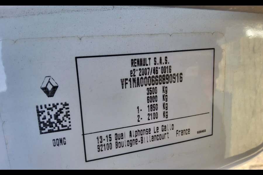 Renault Master 150 PK EURO 6 L3H2 GESLOTEN - VSF-75-F - DIVERSE SCHADES