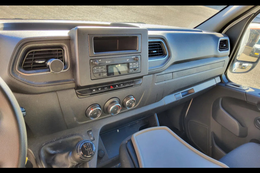 Renault Master 150 PK EURO 6 L3H2 GESLOTEN - VSF-75-F - DIVERSE SCHADES