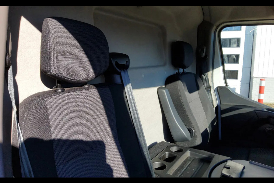 Renault Master 150 PK EURO 6 L3H2 GESLOTEN - VSF-75-F - DIVERSE SCHADES