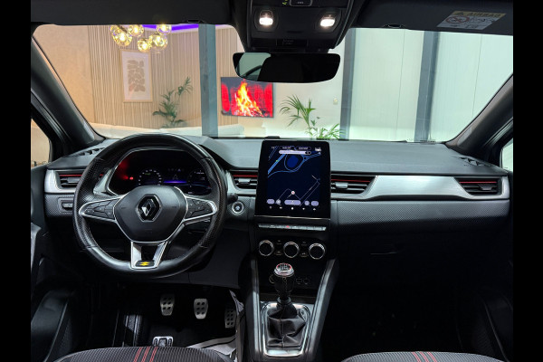 Renault Captur 1.3 TCe 140pk R.S. Line | Trekhaak | Camera | Virtual Cockpit | Sportstoelen | CarPlay