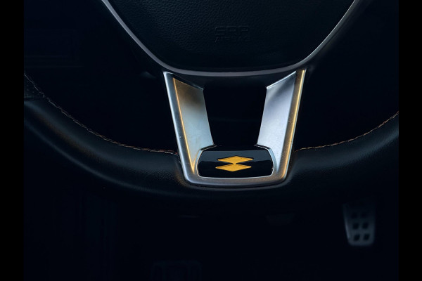 Renault Captur 1.3 TCe 140pk R.S. Line | Trekhaak | Camera | Virtual Cockpit | Sportstoelen | CarPlay