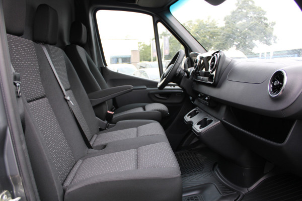 Mercedes-Benz Sprinter 319 CDI 4x4 AWD L2H1 360 Camera, LED, MBUX 10.25