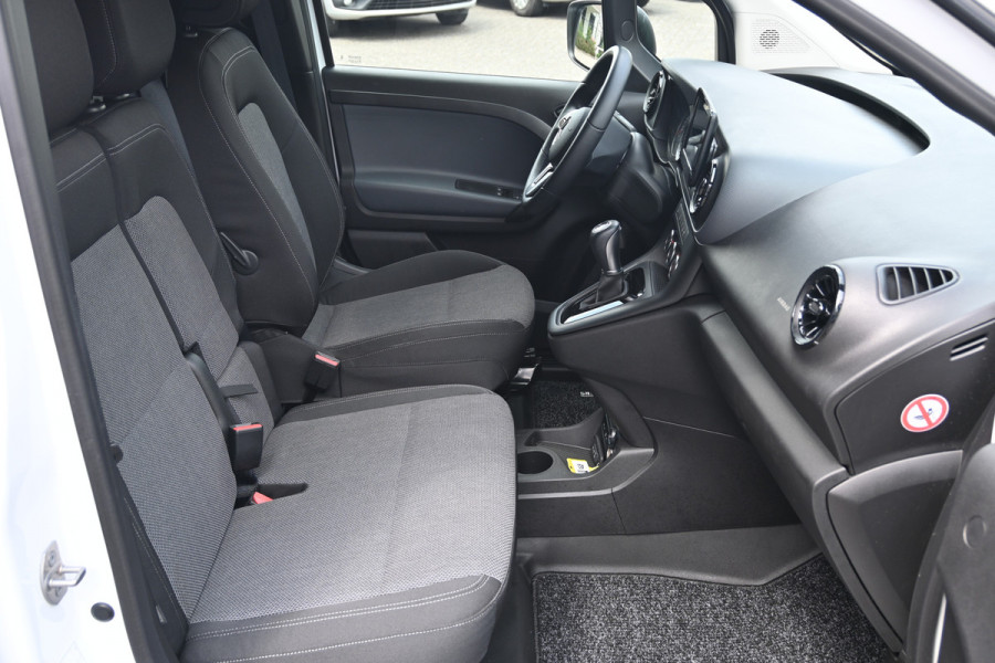 Mercedes-Benz Citan 110 CDI L1 Pro 3 Zitplaatsen, MBUX, Stoelverwarming