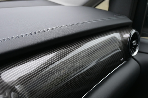 Mercedes-Benz Eqv 300 L3 Avantgarde 90 kWh Excl BTW, Airmatic/Luchtvering, 8 pers. Comfort stoelen, Electrische deuren