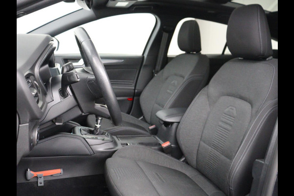 Ford Focus 1.0 EcoBoost Hybrid Active X | Panoramadak | Head-Up | Stoelverwarming | Carplay | Camera | Navigatie | Keyless | Digital Cockpit | Stuurverwarming