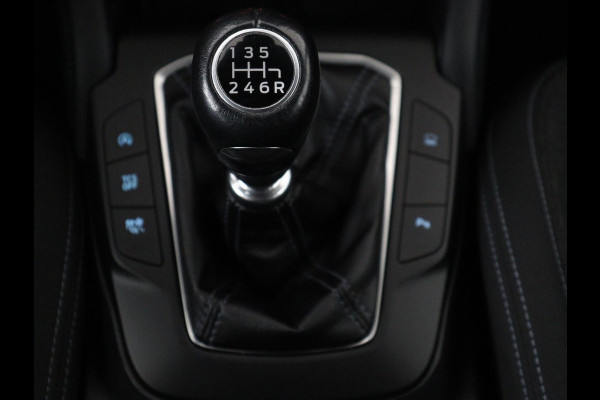 Ford Focus 1.0 EcoBoost Hybrid Active X | Panoramadak | Head-Up | Stoelverwarming | Carplay | Camera | Navigatie | Keyless | Digital Cockpit | Stuurverwarming