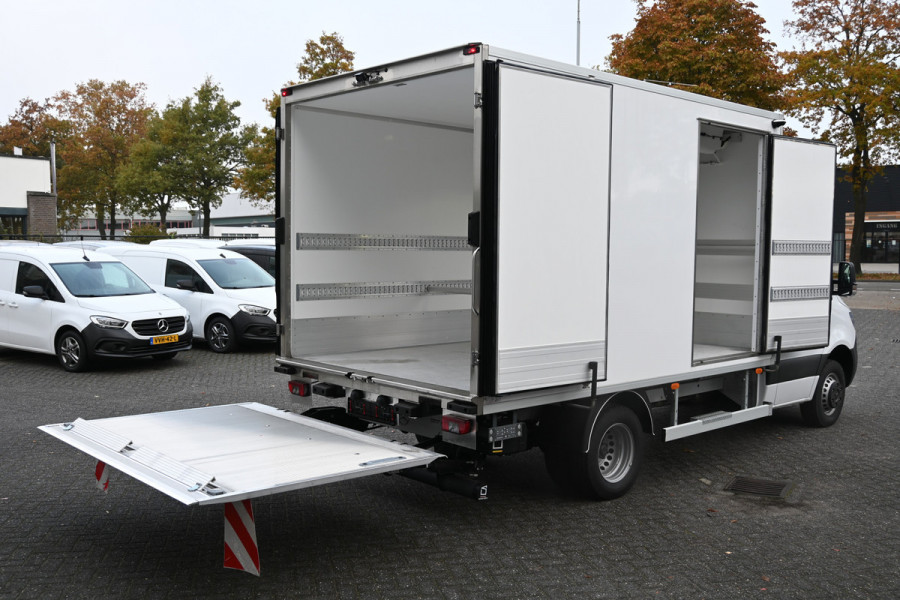 Mercedes-Benz Sprinter 517 CDI Koel-vries Bakwagen met laadklep Thermoking V500 Max D/N koeling