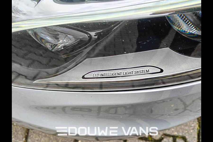 Mercedes-Benz Vito 119 L2 4MATIC Automaat LED 5 Pers. Stoelverwarming Standkachel Dubbel Cabine Trekhaak 2500 kg.