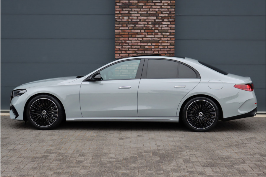 Mercedes-Benz E-Klasse 400 e 4MATIC AMG Line | Hyperscreen | Luchtvering | Achterasbesturing | Distronic+ | HUD | Massage | Burmester | Nappa Leder | Trekhaak | Vlakkenverwarming | Stoelventilatie |