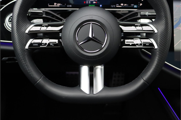 Mercedes-Benz E-Klasse 400 e 4MATIC AMG Line | Hyperscreen | Luchtvering | Achterasbesturing | Distronic+ | HUD | Massage | Burmester | Nappa Leder | Trekhaak | Vlakkenverwarming | Stoelventilatie |