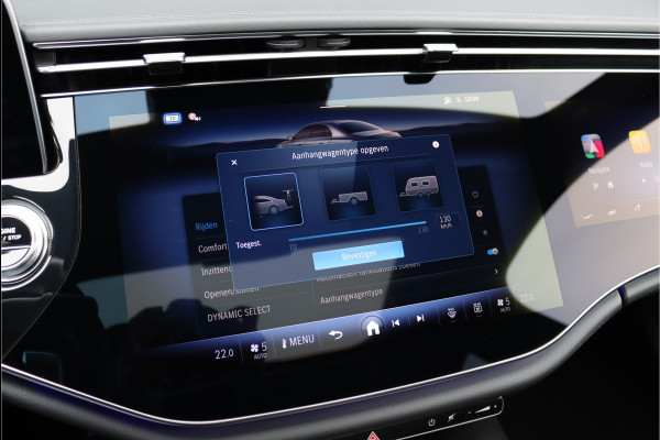 Mercedes-Benz E-Klasse 400 e 4MATIC AMG Line | Hyperscreen | Luchtvering | Achterasbesturing | Distronic+ | HUD | Massage | Burmester | Nappa Leder | Trekhaak | Vlakkenverwarming | Stoelventilatie |