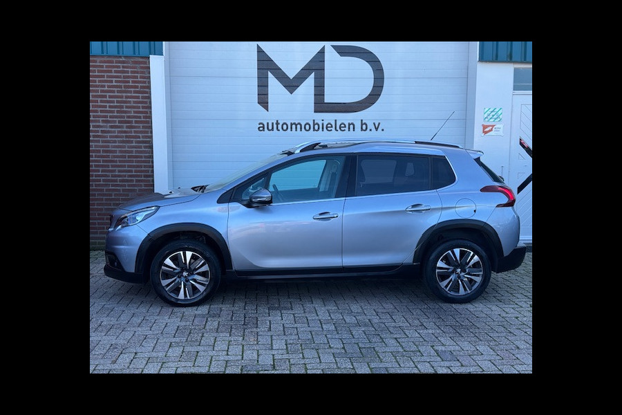Peugeot 2008 1.2 GT-line - Panorama dak - Dealer onderhouden