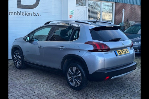 Peugeot 2008 1.2 GT-line - Panorama dak - Dealer onderhouden