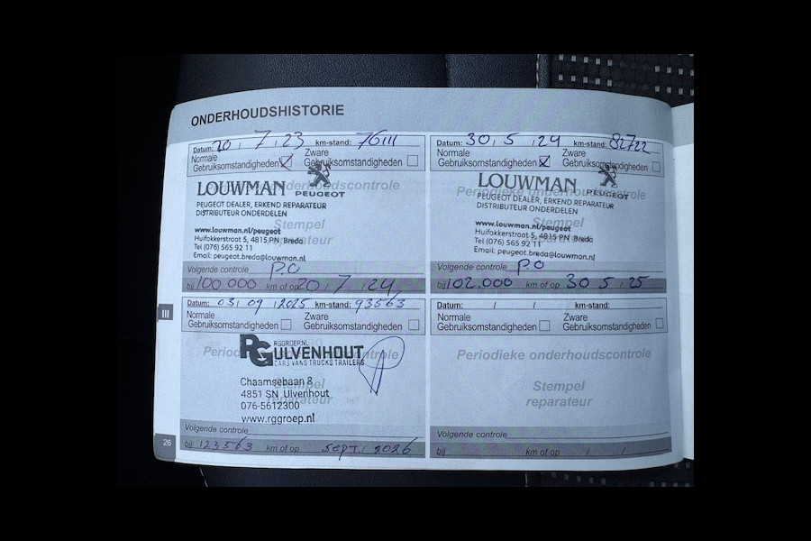 Peugeot 2008 1.2 GT-line - Panorama dak - Dealer onderhouden