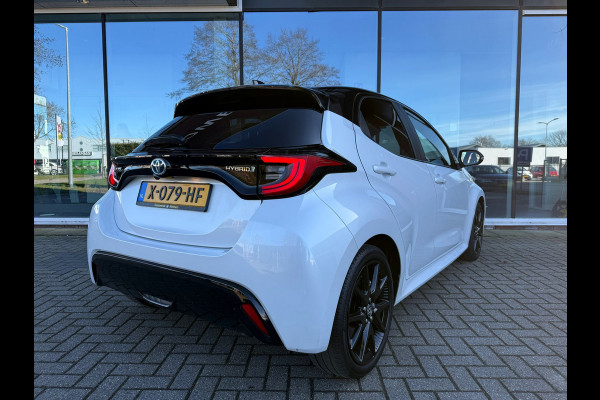 Toyota Yaris 1.5 Hybrid Executive - ToTone - Navi - Climate - Camera - Parkeerhulp