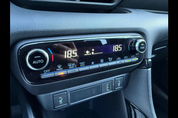 Toyota Yaris 1.5 Hybrid Executive - ToTone - Navi - Climate - Camera - Parkeerhulp