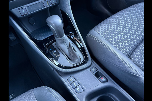 Toyota Yaris 1.5 Hybrid Executive - ToTone - Navi - Climate - Camera - Parkeerhulp