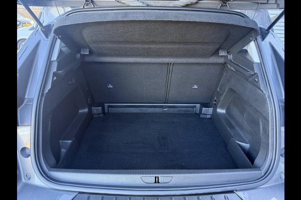 Opel Grandland X 1.2 Turbo Business + 2e Eigenaar|Navi|Camera|Trekhaak|D-riem v.v. in 2025|Clima|Cruise|Carplay|N.A.P|APK tot 02-2027