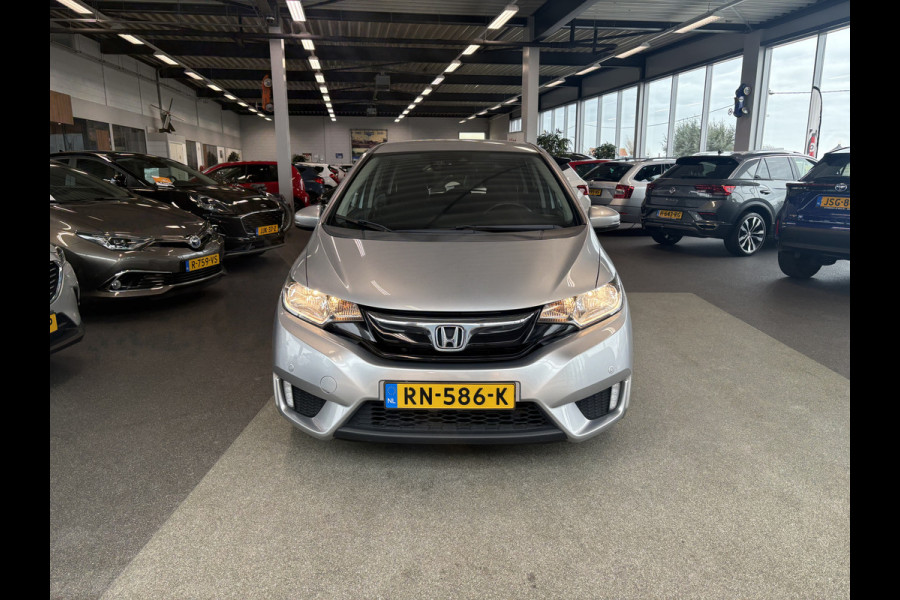 Honda Jazz 1.3 i-VTEC Comfort Automaat NAVI/CRUISE/AIRCO/DAB/PDC/TREKHAAK/STOELVERWARMING