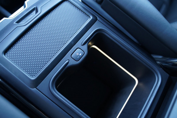 Land Rover Range Rover Sport 3.0 P440e Dynamic HSE | Panorama | Head up | Adaptieve Cruise | 360 cam | Meridian | Luxe Leder | LED