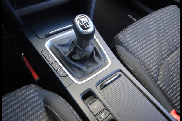 Kia Ceed Sportswagon 1.0 T-GDi DynamicL. | Apple Carplay | Trekhaak afneembaar