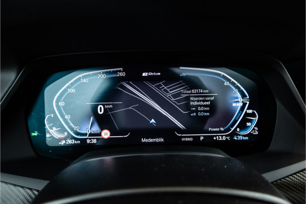 BMW X5 xDrive45e Executive - M Sport | Panorama | Memory | Luchtvering