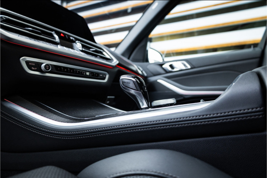 BMW X5 xDrive45e Executive - M Sport | Panorama | Memory | Luchtvering