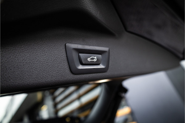 BMW X5 xDrive45e Executive - M Sport | Panorama | Memory | Luchtvering