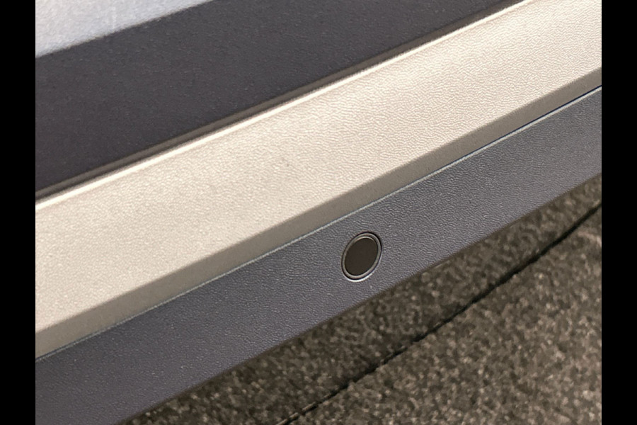 Volkswagen ID.4 First 77 kWh | SOH 93% | Trekhaak | Adaptieve/Cruise | Camera | Origineel NL