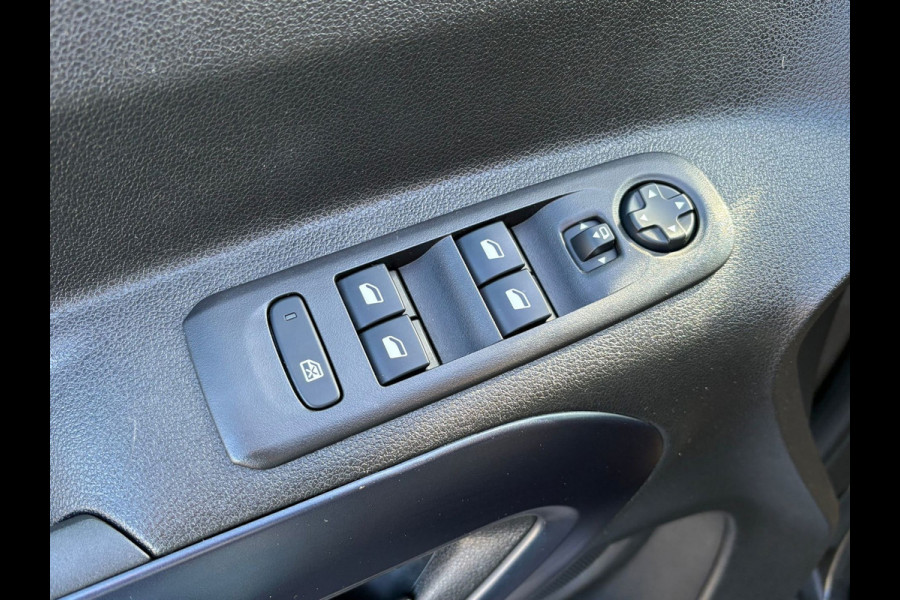 Peugeot Rifter Long 1.2 Puretech Long Allure 7Persoon, NIEUWE-STAAT! Garantie