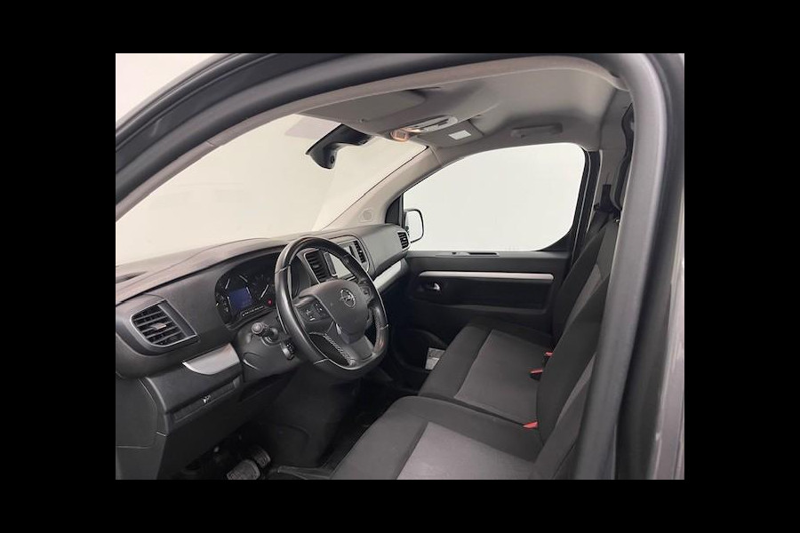 Opel Vivaro 2.0 BlueHDi 145PK L3 Automaat Airco Bluetooth Cruise Control Navi Trekhaak