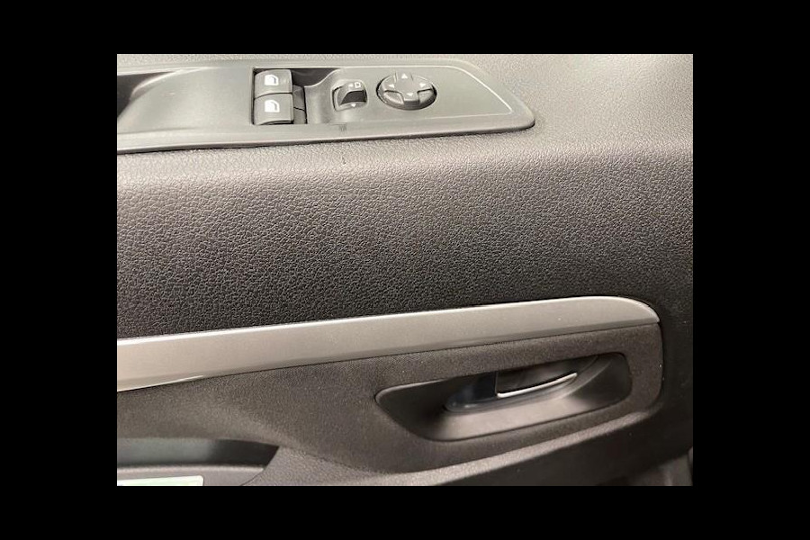Opel Vivaro 2.0 BlueHDi 145PK L3 Automaat Airco Bluetooth Cruise Control Navi Trekhaak
