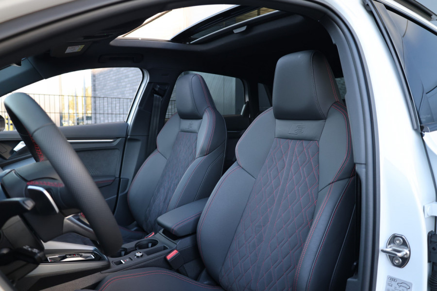 Audi A3 Sportback 45 TFSI e S edition Competition | BTW | S-LINE |  PANO | MATRIX | MASSAGE | MEMORY | CARBON |  KEYLESS | ELEK ACHTERKLEP |