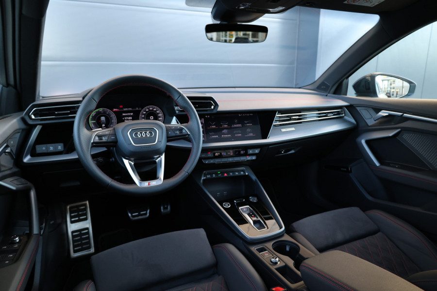 Audi A3 Sportback 45 TFSI e S edition Competition | BTW | S-LINE |  PANO | MATRIX | MASSAGE | MEMORY | CARBON |  KEYLESS | ELEK ACHTERKLEP |