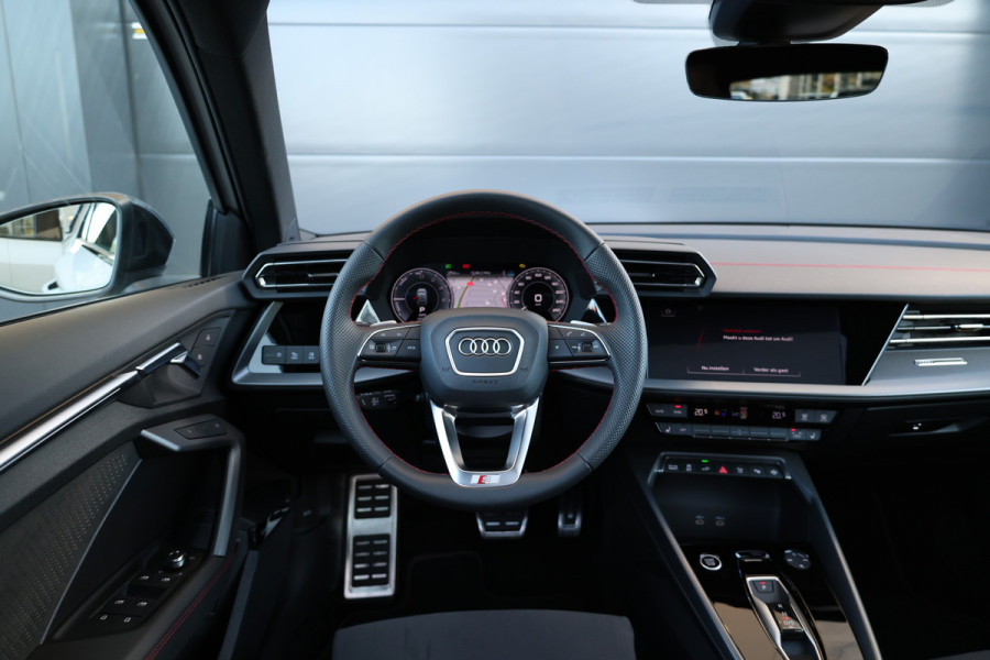 Audi A3 Sportback 45 TFSI e S edition Competition | BTW | S-LINE |  PANO | MATRIX | MASSAGE | MEMORY | CARBON |  KEYLESS | ELEK ACHTERKLEP |