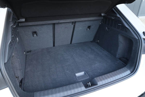 Audi A3 Sportback 45 TFSI e S edition Competition | BTW | S-LINE |  PANO | MATRIX | MASSAGE | MEMORY | CARBON |  KEYLESS | ELEK ACHTERKLEP |