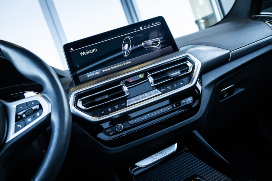 BMW X3 xDrive30e - M Sport | Panorama | Laser | Memory | 360 Camera