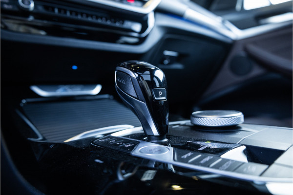 BMW X3 xDrive30e - M Sport | Panorama | Laser | Memory | 360 Camera